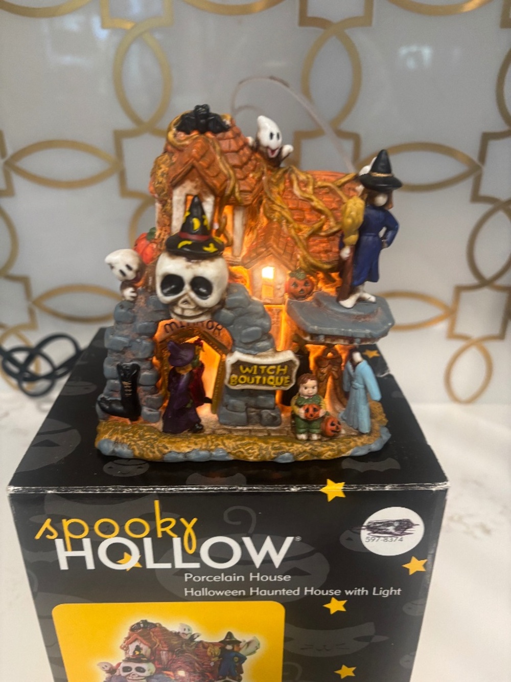 2003 Spooky Hollow Witch Boutique Lighted House w/ Cord & Bulb Jo-Ann Halloween